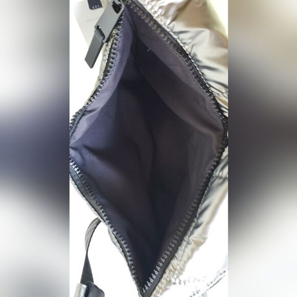 NWT Pajar Quilted Belt Bag Fanny Pack in Gunmetal - Picture 7 of 10